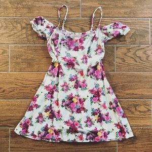 Off the shoulder floral mini dress